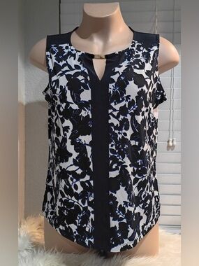 Jones New York Women’s 1X Sleeveless Top